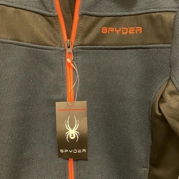 China NWT Spyder Sweater - Picture 3 of 4